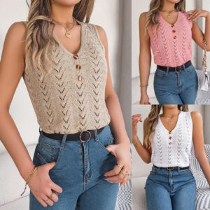 Buttoned V-neck Hollow-out Sleeveless Top